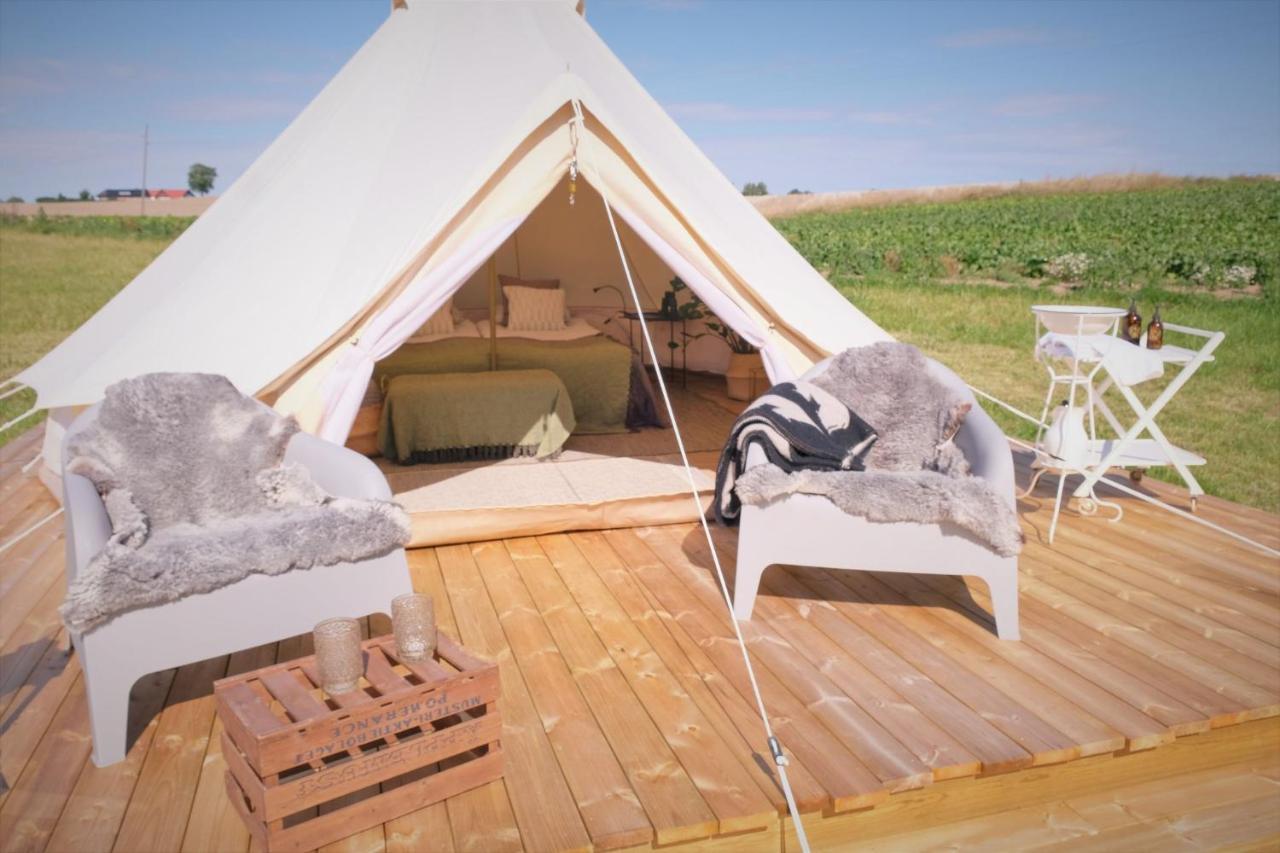 Glamping Och Gardslagenhet Mellan Himmel Och Hav Apartment Skivarp Exterior photo