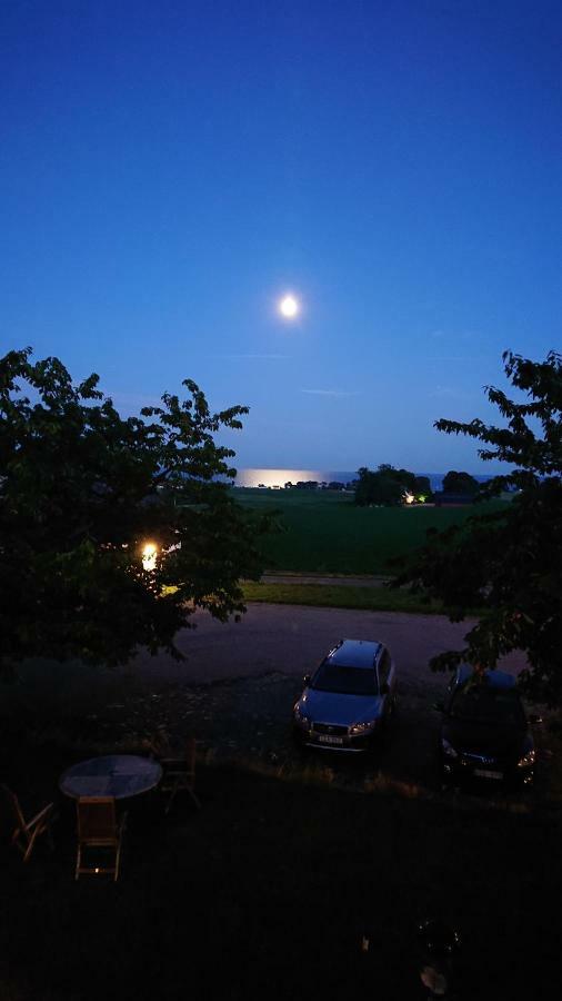 Glamping Och Gardslagenhet Mellan Himmel Och Hav Apartment Skivarp Exterior photo